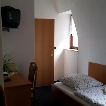 Pension Und Restaurant Die Burg Ehrenfriedersdorf Zewnętrze zdjęcie